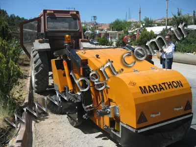 Yolları bu makine süpürecek