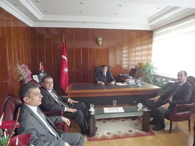 Dekandan kaymakama nezaket ziyareti 