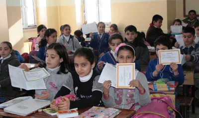 Ders Zili Çalıyor 