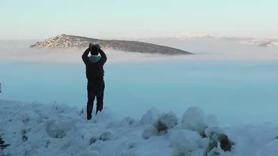 Büyüleyici sis manzaraları