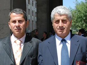 Akkanat Kardeşler Yine Listebaşı