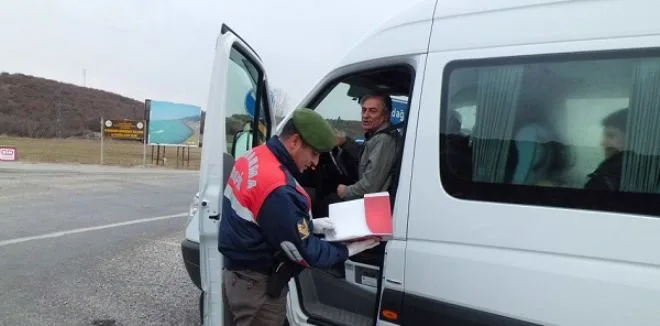 Jandarma, okul servis araçlarını takip altına aldı